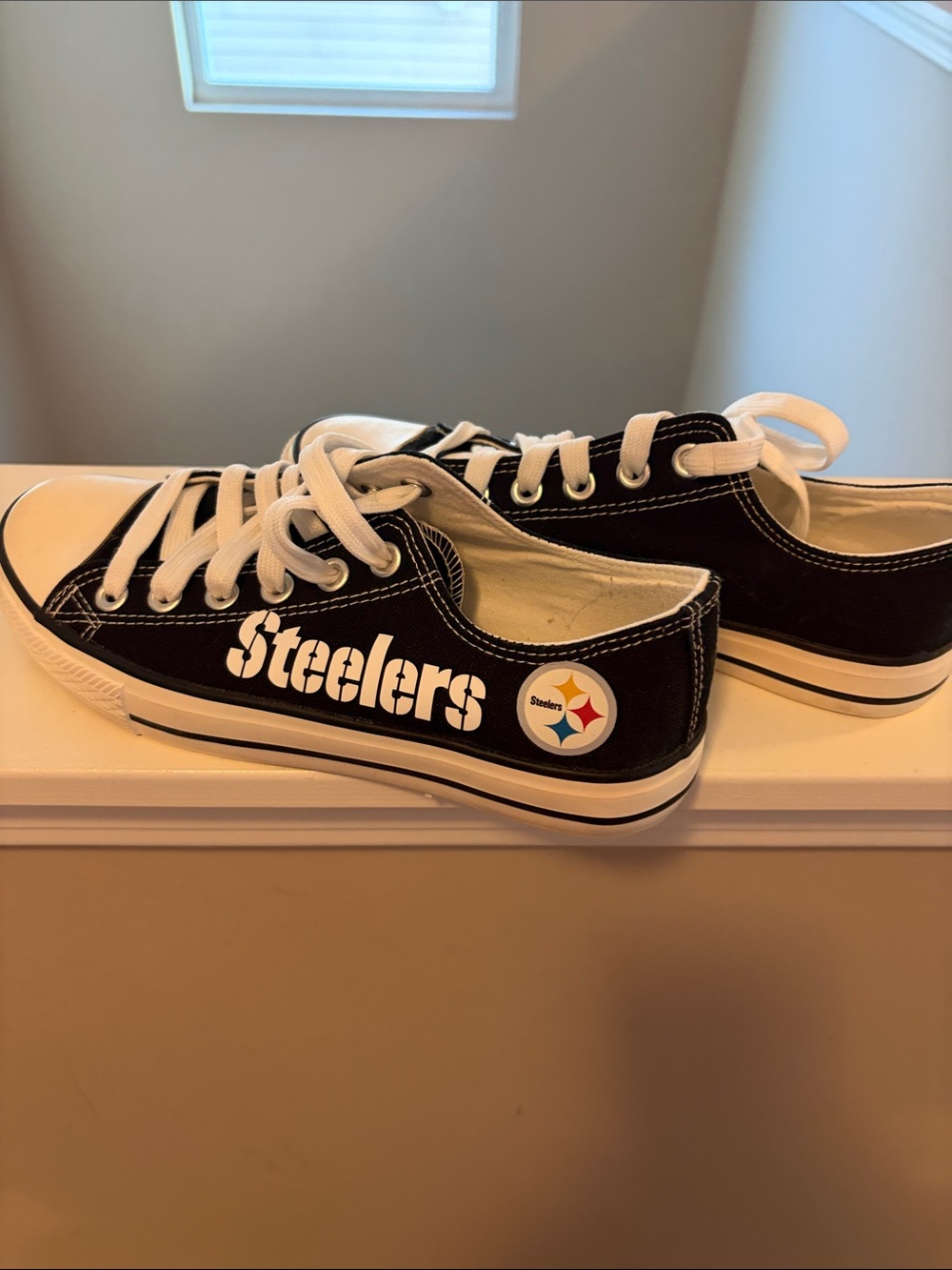 Black 'Steelers' Low-Top Sneakers